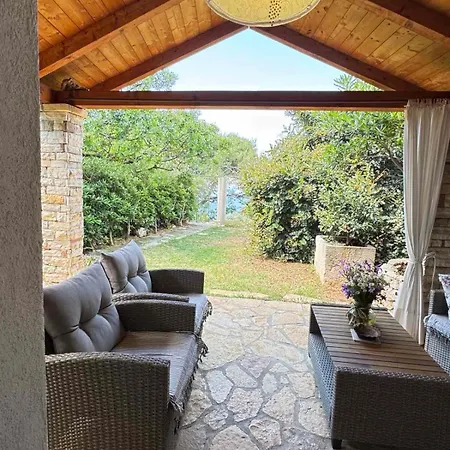 House Dobrila Prázdninový dům *