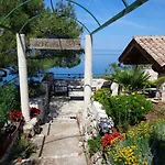 House Dobrila * Igrane