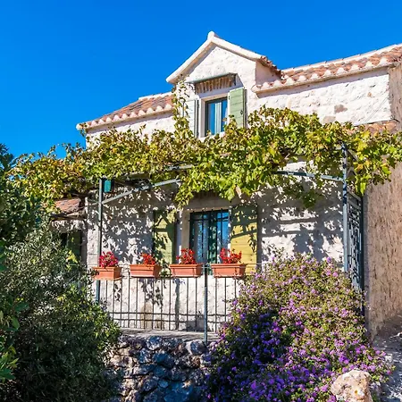 Casa de Férias House Dobrila Igrane