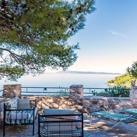 House Dobrila Casa de Férias